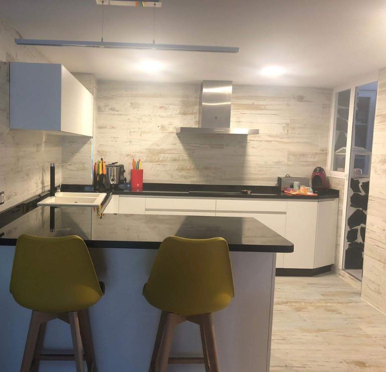 Cocina con isla en Córdoba